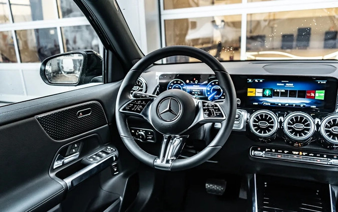 Mercedes-Benz EQB cena 261800 przebieg: 5, rok produkcji 2023 z Łosice małe 172